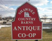 11/7/25 @ 6pm Shawnee Country Barns Antique & Co-op Paint, Sip & Shop